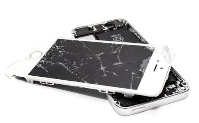 How to Evaluate Local iPhone Repair Services: A Cost and Quality Guide