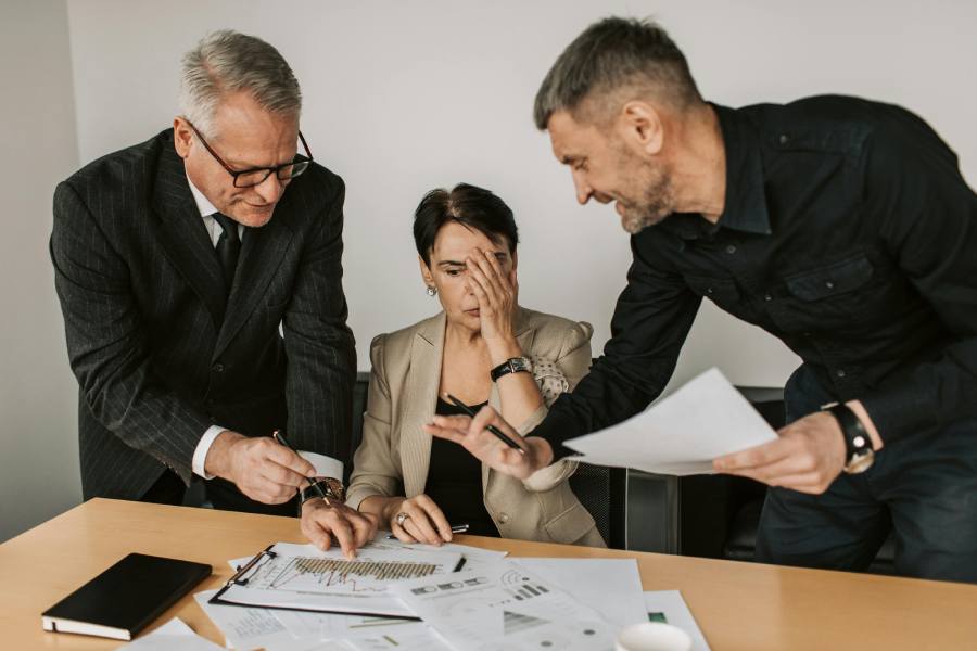 Why Businesses and Employees Need Toronto Labour Lawyers