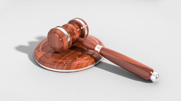 Why Should You Never Sign a Franchise Agreement Without Legal Review