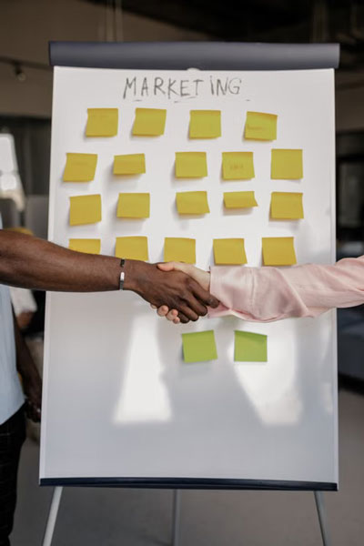 When Your B2B Technology Marketing Stalls, a Fractional CMO Agency Can Restart Growth